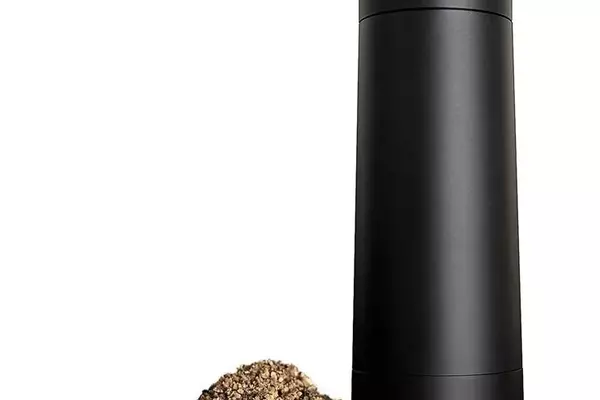 The Ultimate Guide to Pepper Grinders: Top Picks and Expert Insights