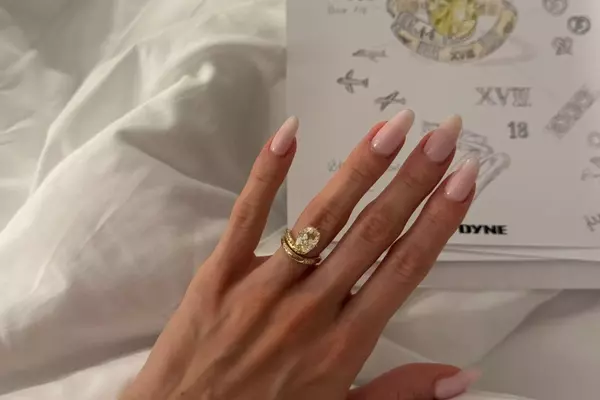 The Rise of Champagne Diamonds: A Unique Choice for Engagement Rings