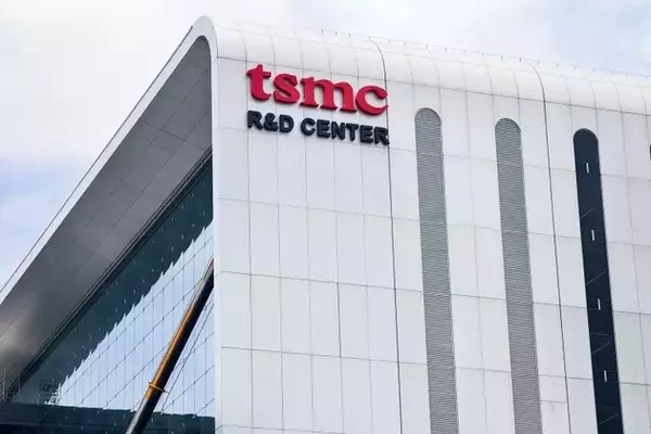 TSMC: Upgrading to Buy Amid Accelerating AI-Driven Growth