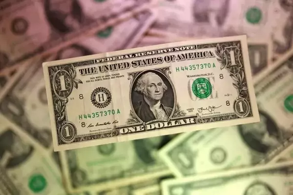 Global Currencies React to Geopolitical Tensions and Political Shifts