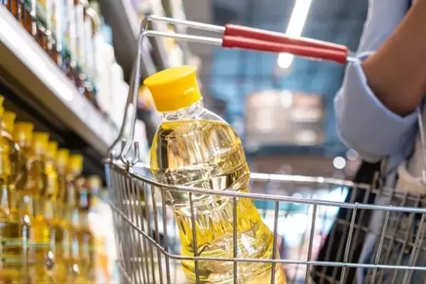India's Edible Oil Market Navigates Geopolitical Tensions and Climate Challenges