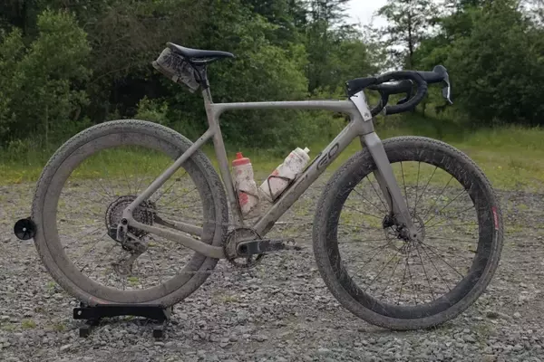 A Gravel Racing Triumph: Second Place at the Welsh Championships on the Yoeleo Altera G21