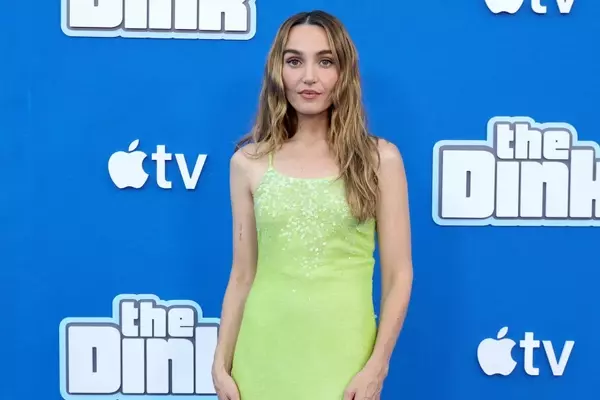 Chloe Fineman Bids Farewell to 'SNL' for New Netflix Series 'Myron Bolitar'