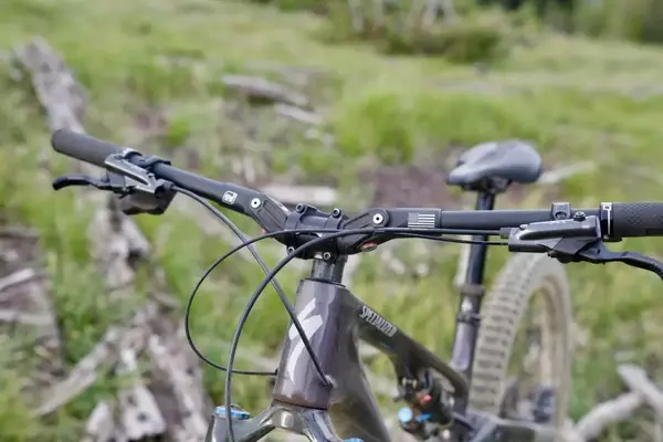 Fasst Flexx Enduro Handlebar: A Comprehensive Review of Performance and Value