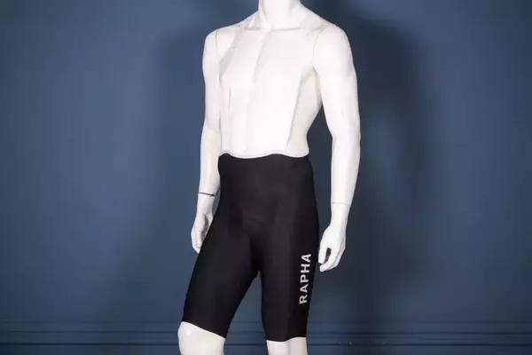 Review: Rapha Pro Team Cargo Bib Shorts - Comfort and Utility for Cyclists