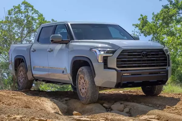 2027 Toyota Tundra Trailhunter: Off-Road Dominance Unleashed