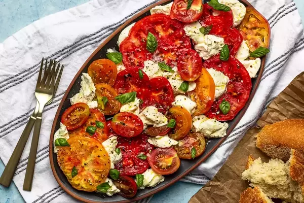 Mastering the Art of Caprese Salad: A Guide to Italian Perfection
