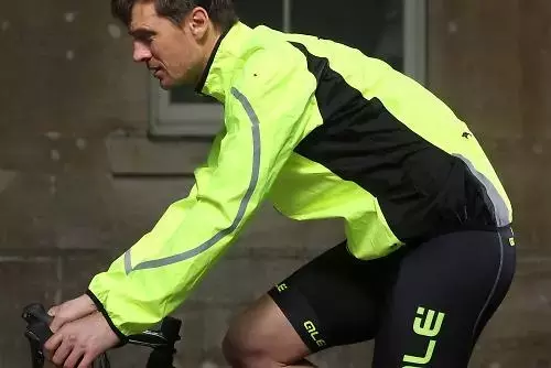 Irish Minister Faces Criticism Over Potential Mandatory Cycling Safety Gear