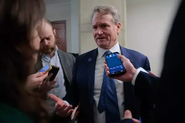 Bank of America CEO Predicts Sustained Inflation and Further Fed Rate Hikes