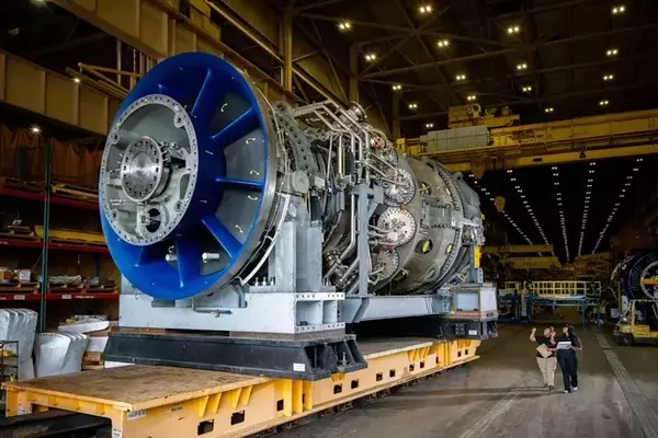 GE Vernova Shares Decline Despite AI-Driven Order Surge