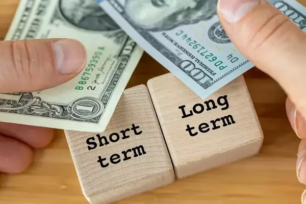 Treasury's Short-Term Debt Strategy Under Pressure Amid Rising Rates