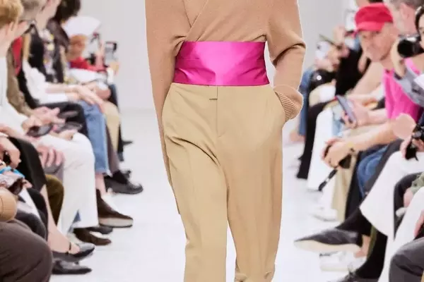 The Resurgence of the Cummerbund: From Formalwear to Fashion Statement