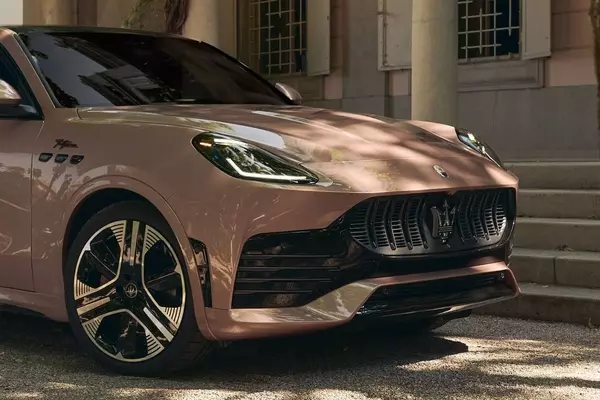 A Glimpse into the Future: The 2027 Maserati Grecale Folgore