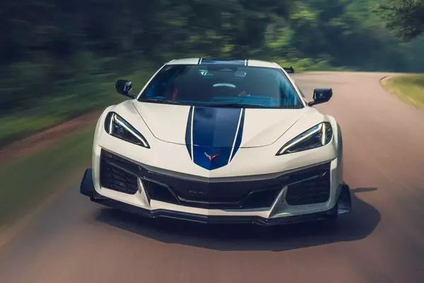Unveiling the 2027 Chevrolet Corvette Grand Sport: A New Era of Power and Precision