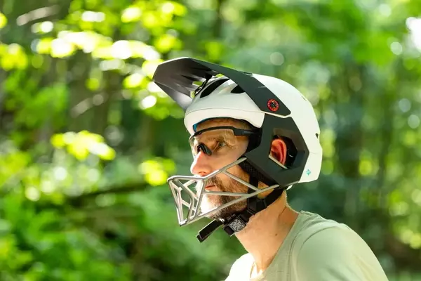 Kali Protectives Unveils Revolutionary Breathable Full-Face Helmet