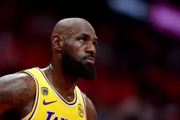 LeBron James Joins Philadelphia 76ers in Surprise Move