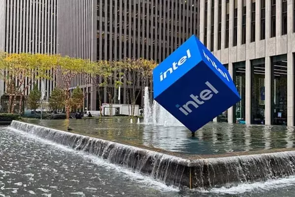 Intel's Investment Potential: A Reiterated 'Buy' Rating Amidst Price Target Adjustment