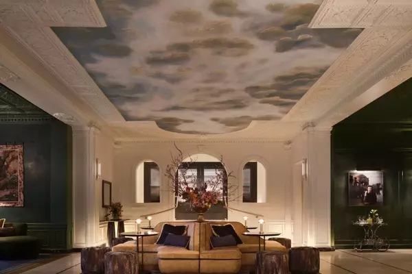 A Luxurious Escape to San Francisco's Historic Huntington Hotel