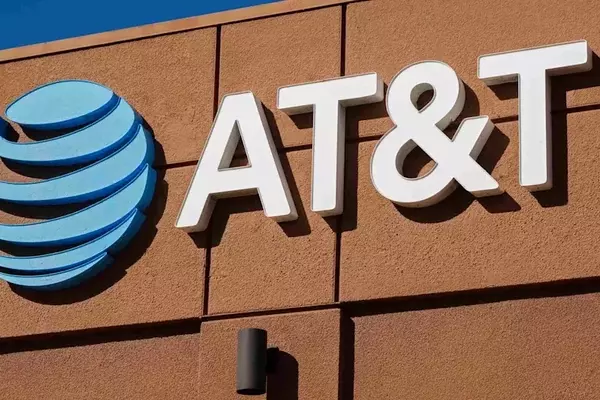 AT&T CEO John Stankey on Competition from Satellite Internet Providers
