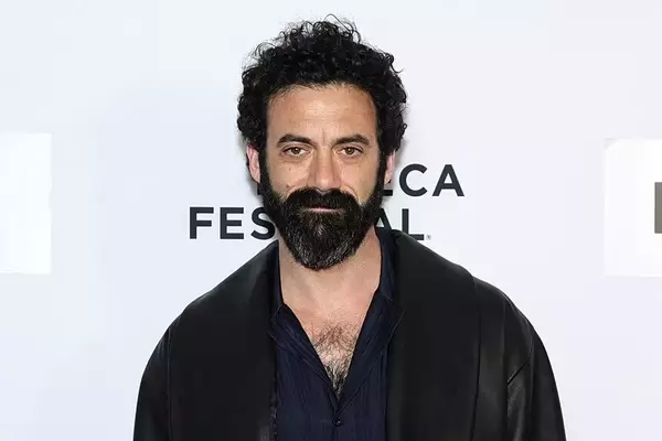 Morgan Spector to Lead Netflix's Robert Langdon Series