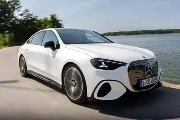 Mercedes-Benz Unveils the 2027 C-Class EV: A Harmonious Blend of Tradition and Innovation