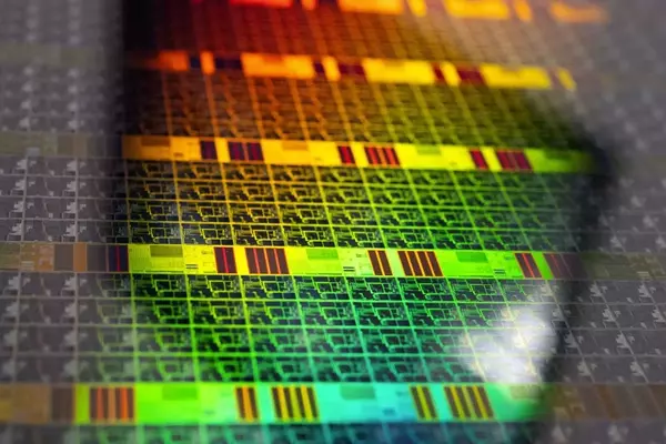 China's Semiconductor Breakthrough: Mass Production of DUV Chipmaking Machines