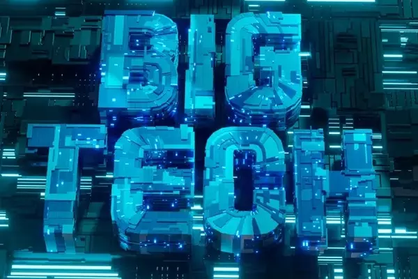 Big Tech Giants Face Critical Earnings Amidst AI Investments and Market Shifts