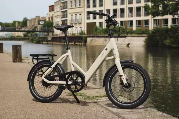 Tenways CGO Compact E-Bike Review: An Agile Urban Commuter with Smart Features