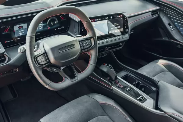 Inside the 2026 Dodge Charger Sixpack R/T