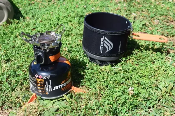 Jetboil TrailCook: A Comprehensive Review for Outdoor Enthusiasts