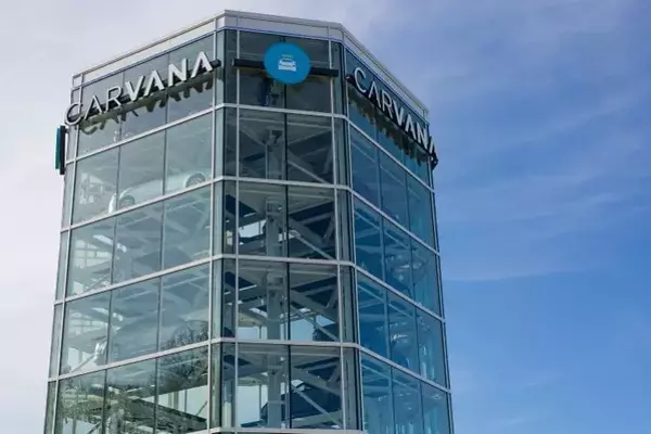 Carvana's Financial Performance Under Scrutiny: A Downgrade to Neutral