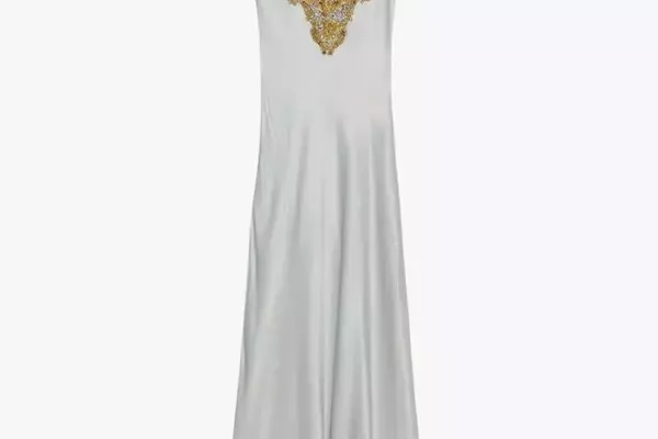 Embrace Summer Romance: A Guide to Dreamy and Feminine Styles
