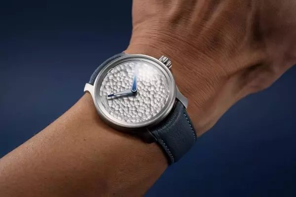 The Resurgence of Hand-Textured Dials in Modern Watchmaking