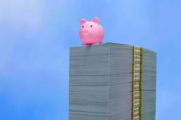Ares Capital Corporation: Valuation Concerns Lead to Hold Rating