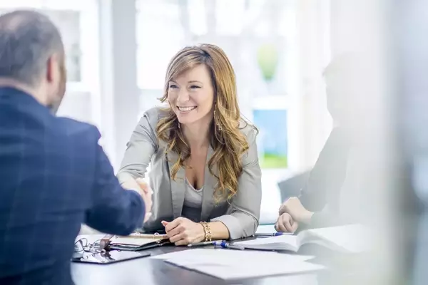 Understanding All-Cash Real Estate Offers and Delayed Financing