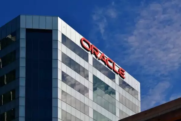 Oracle's Cloud Ascent: A Reassessment of Value and Growth Potential
