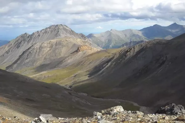 A Grueling Alaskan Sheep Hunt: From Rationed Food to Survival Mode