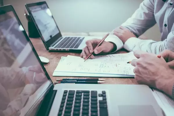 MercadoLibre's Strategic Investments Bolster Latin American Market Dominance