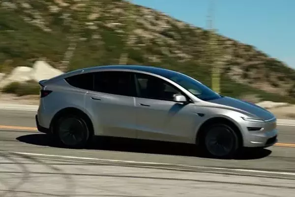 Tesla Introduces the Long-Awaited 2027 Model Y L, Offering Enhanced Space and Comfort