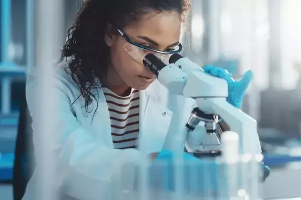 Fresenius Medical Care Stock Declines Despite Strong Quarterly Performance