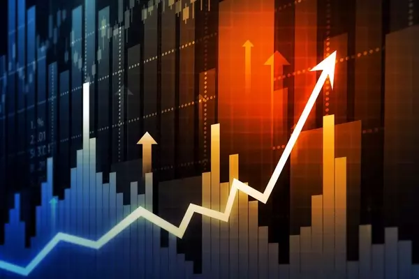 S&P 500: A Resilient Market Outlook Amidst Shifting Valuations