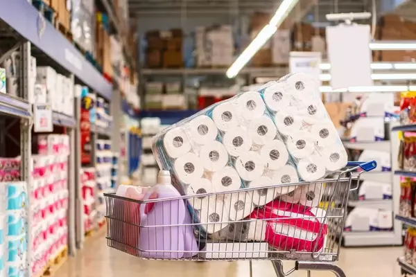 Kimberly-Clark's Q2 Performance: A Mixed Bag and Revised Outlook