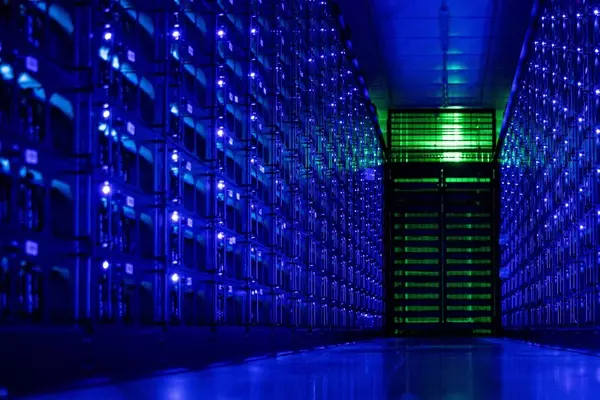 SK hynix and SanDisk Revolutionize Data Centers with High Bandwidth Flash