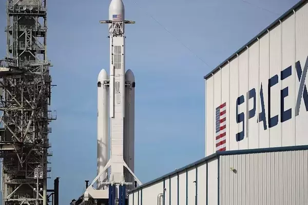 SpaceX Stock Falls Amidst Rising AI Investment and Share Lockup Expiration