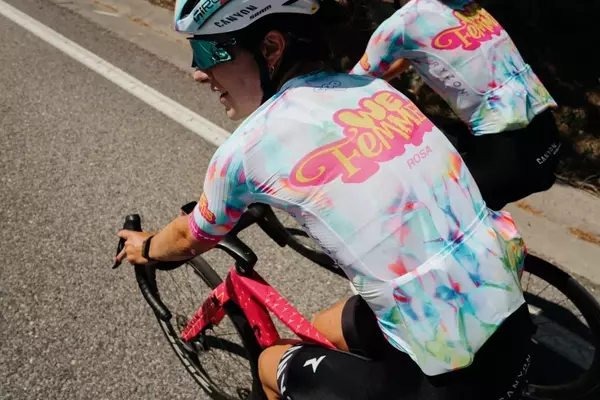 The Art of Cycling Kit Design: Weaving Stories into Speed