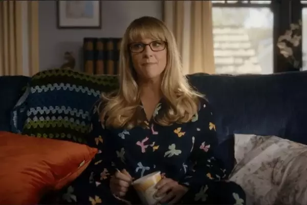 Melissa Rauch's Surprise Return as a Demonic Bernadette in 'Stuart Fails to Save the Universe'