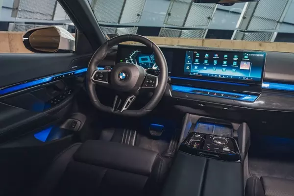 2026 BMW 540i xDrive Interior Showcase