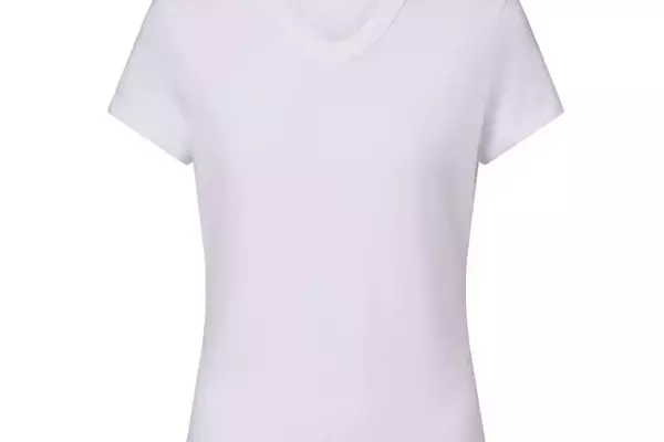 Seamless Style: Mastering the Transition from Summer to Autumn Wardrobe