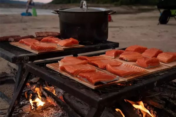 Big Muddy Adventures: A Unique Culinary and River Journey