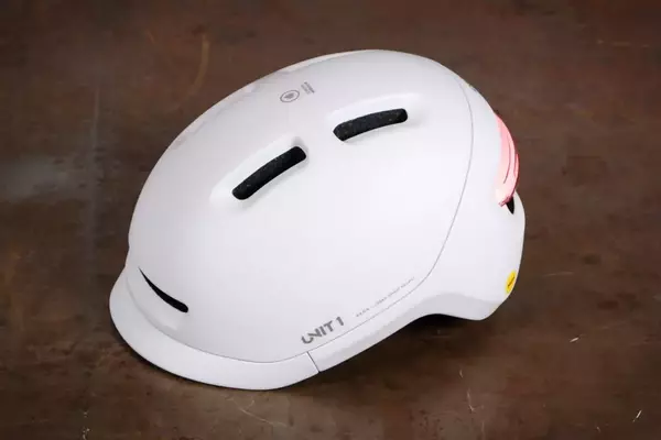Review: Unit 1 Neon Mips Helmet with Handlebar Remote